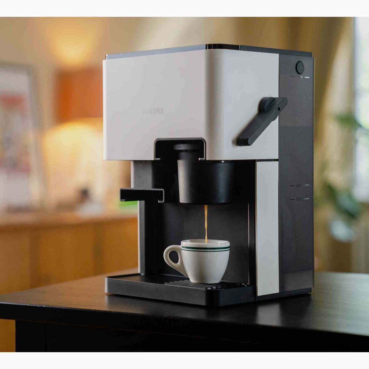 Nivona Kaffeeautomat CUBE4102 cremeweiß, Cube4 er Serie Neuheit IFA202,  479,00 €